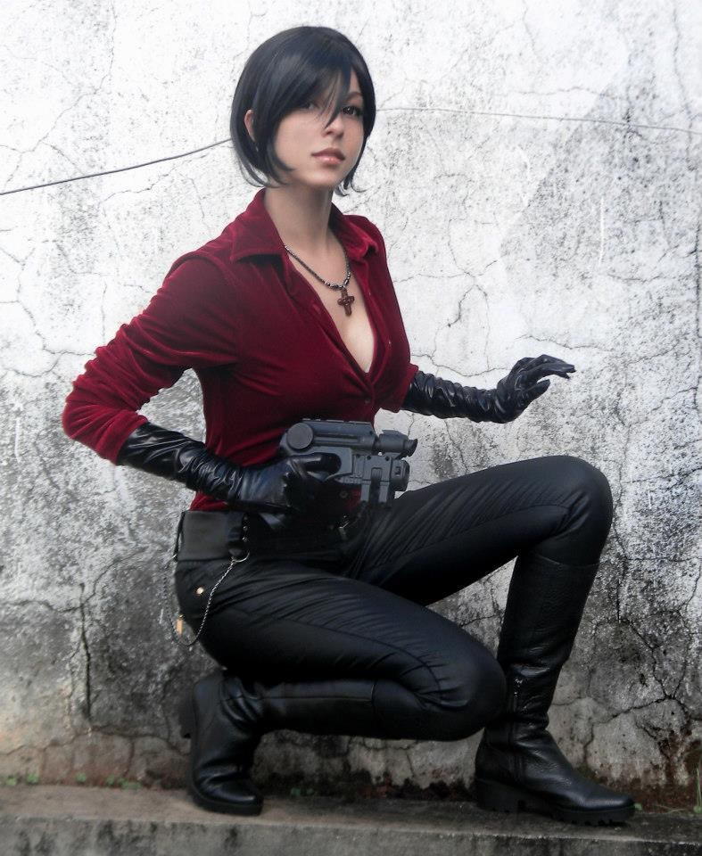 Cosplay Resident Evil Ada Wong 01